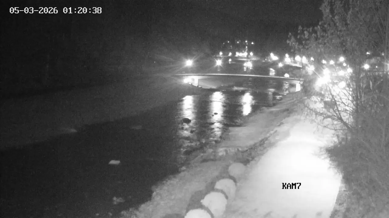 szczawnica-gron-zalesiony-wierzcholek-w-malych-pieninach stream thumbnail